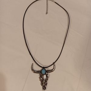 Bull design necklace